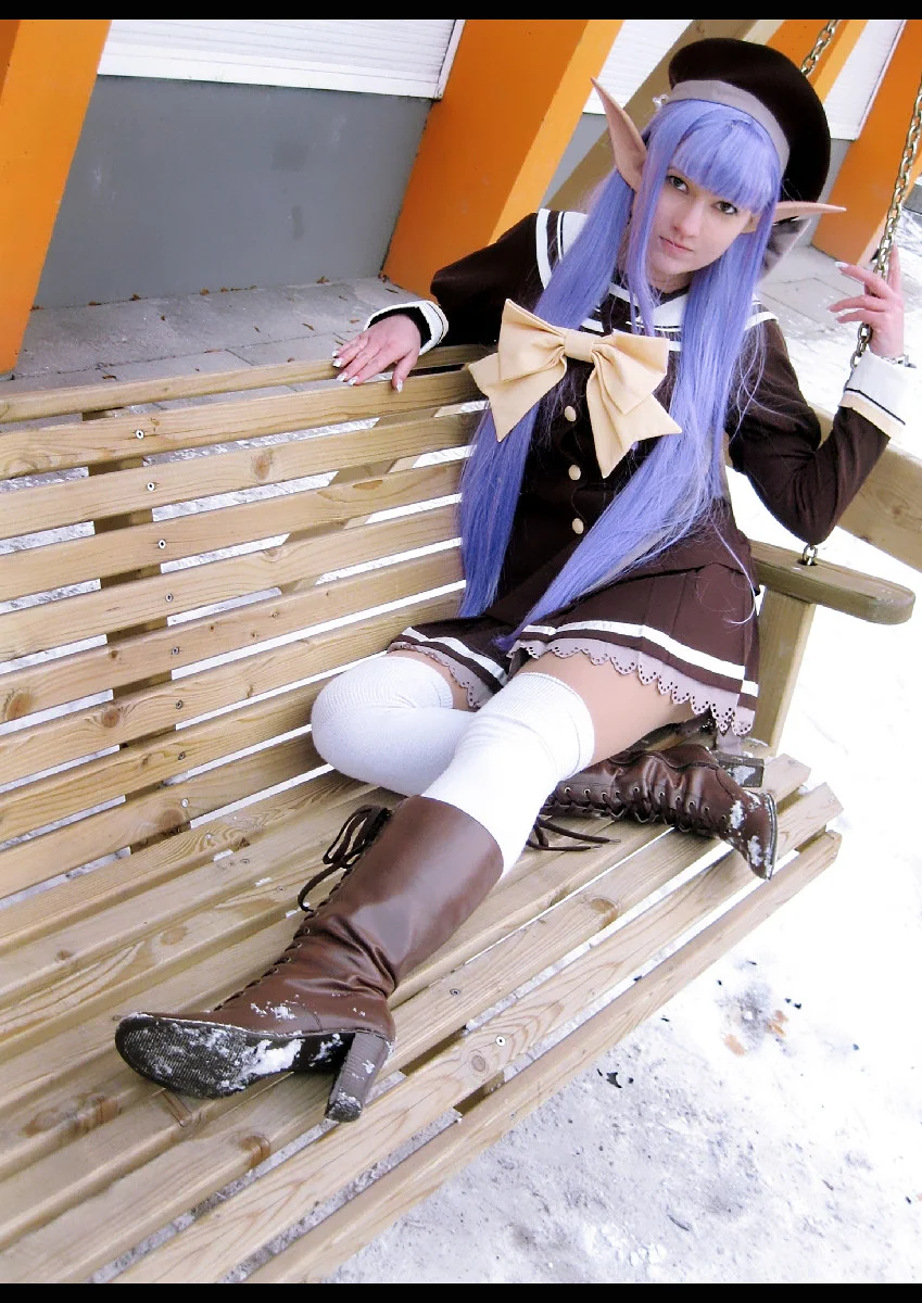 Cosplay-Cover: Nerine (Winteruniform)