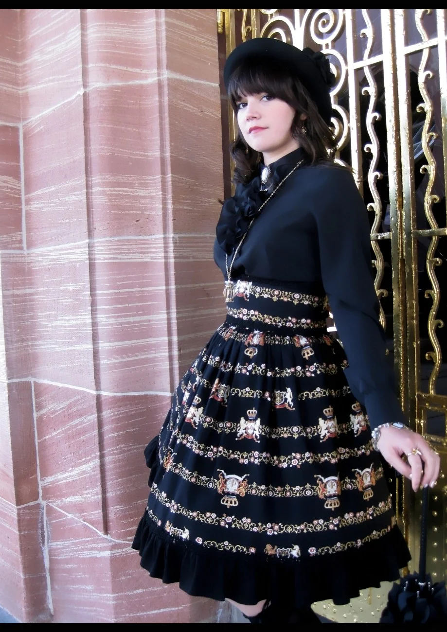 Cosplay-Cover: Black Royal