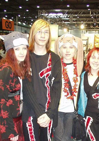 Cosplay-Cover: Gothic Sports