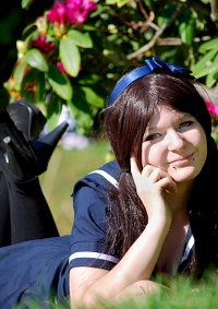 Cosplay-Cover: Schoolgirl