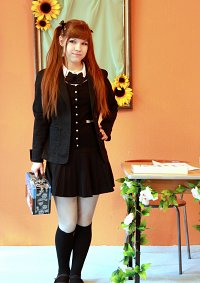 Cosplay-Cover: Dark School Girl