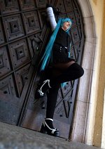 Cosplay-Cover: Miku Hatsune << Poker FaCe