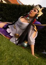 Cosplay-Cover: Diana [Lunar Goddess]