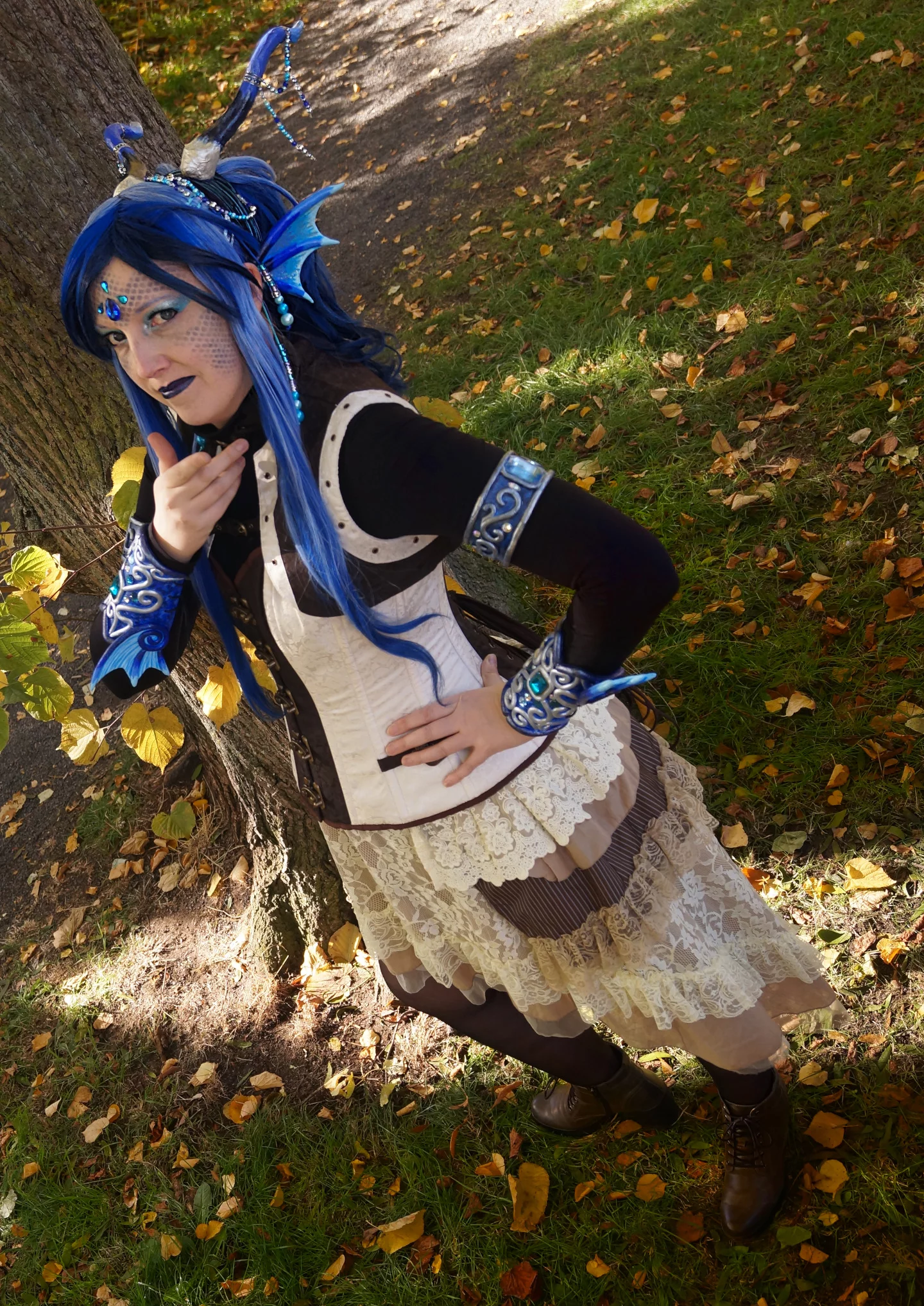 Cosplay-Cover: Steampunk Drache (Element Wasser)