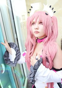 Cosplay-Cover: Krul Tepes [Alternative Outfit]
