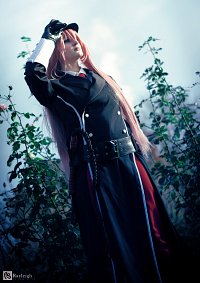 Cosplay-Cover: Megurine Luka [Karakuri Burst]