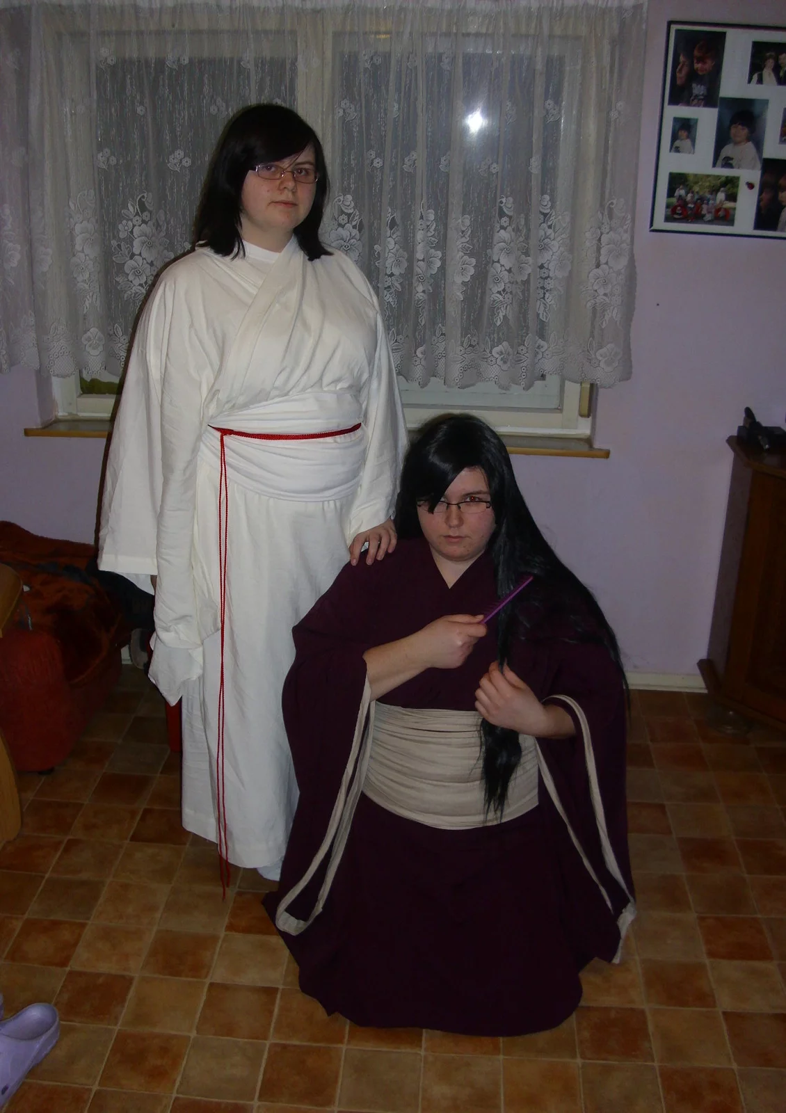 Cosplay-Cover: Kämmende