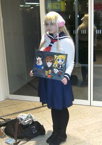 Cosplay-Cover: Chii (Schuluniform)