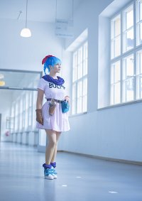 Cosplay-Cover: Bulma Briefs II