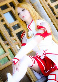 Cosplay-Cover: Asuna Yuuki [SAO Outfit]