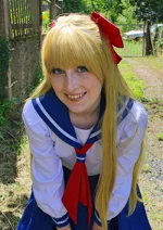 Cosplay-Cover: Minako Aino Schuluniform [Sailor Moon Crystal]