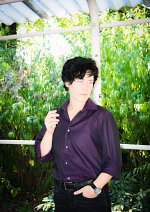 Cosplay-Cover: Sherlock Holmes [BBC] Purple shirt