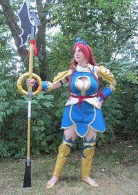 Cosplay-Cover: Erza Scarlet - Nakagami Armor