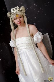 Cosplay-Cover: Neo Queen Serenity (Artbook)