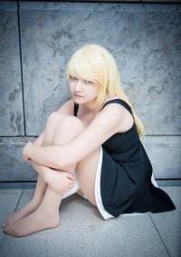 Cosplay-Cover: Shinobu Oshino