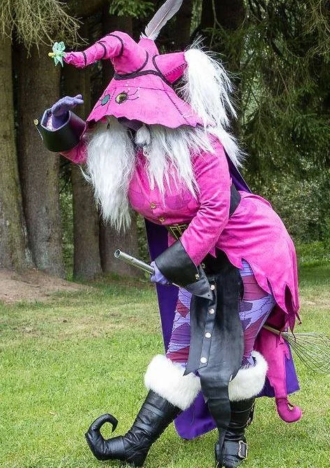 Cosplay-Cover: Madame Razz