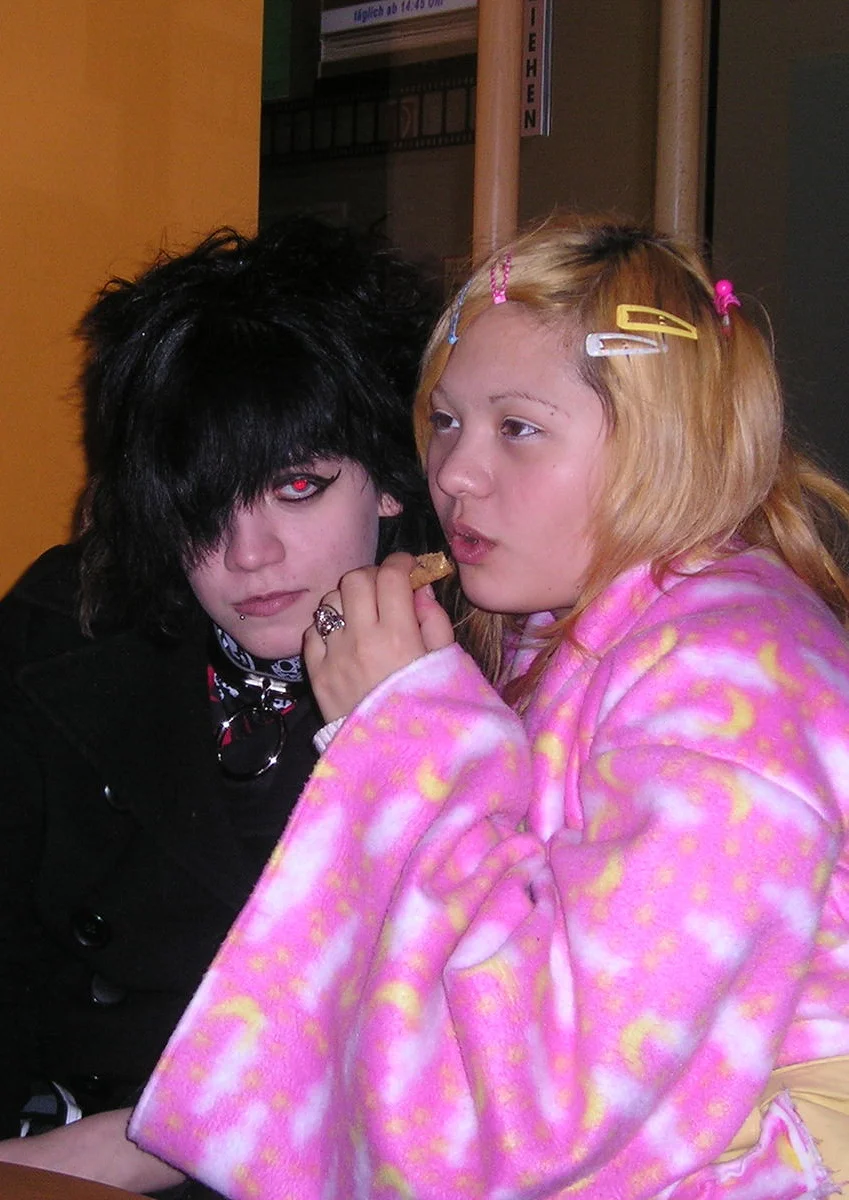 Cosplay-Cover: explodiertes JinJin...chan