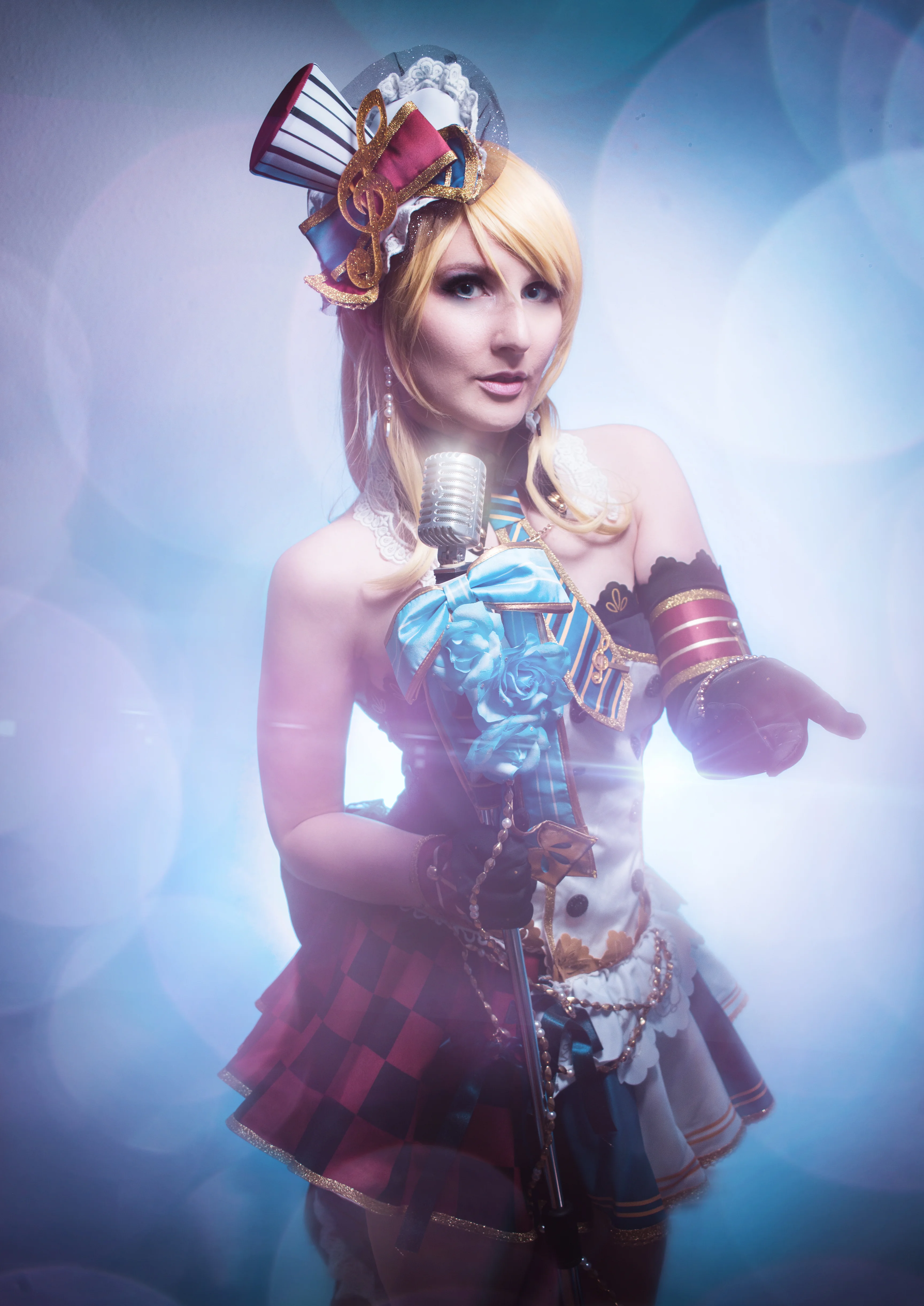Cosplay-Cover: Eli Ayase Cafemaid