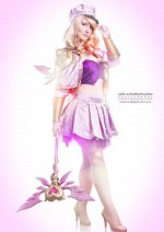 Cosplay-Cover: Popstar Lux