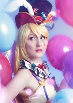 Cosplay-Cover: Eli Ayase Circus