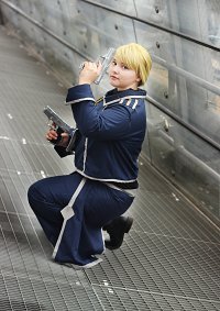 Cosplay-Cover: Riza Hawkeye