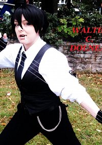 Cosplay-Cover: Walter C. Dolneaz『young version』【Hellsing】