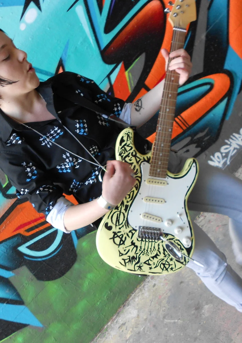 Cosplay-Cover: René Marik【Kasperpop!】『Puppenspieler』