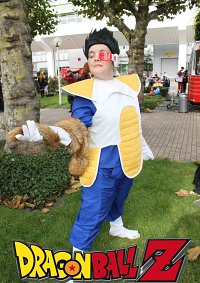 Cosplay-Cover: Vegeta Briefs (Scouter Version )