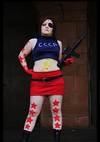 Cosplay-Cover: Mother Russia (Comic vers.) [Kick-Ass 2]