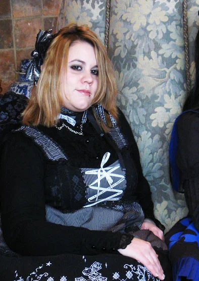 Cosplay-Cover: h.Naoto Frill