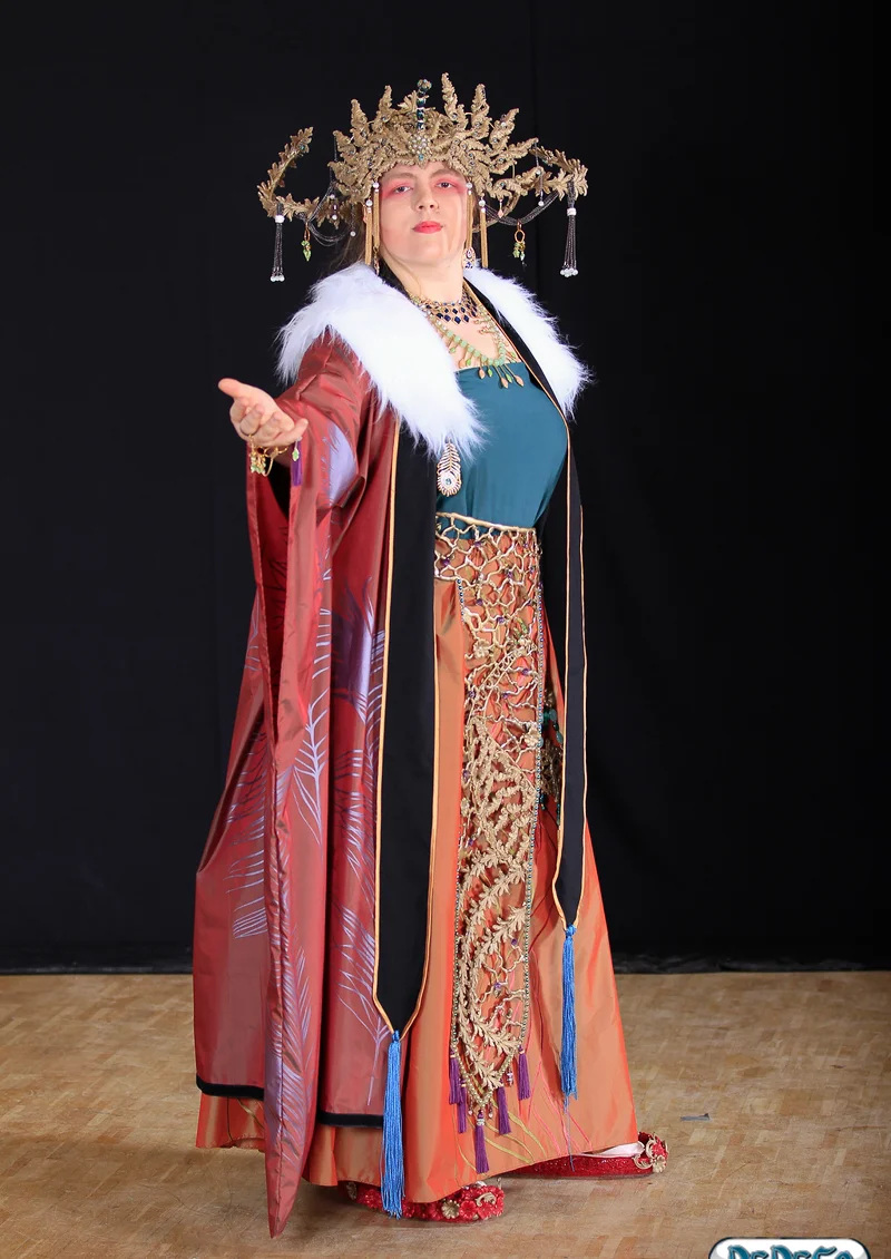 Cosplay-Cover: Chinese Empress