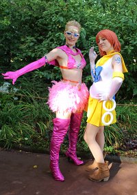 Cosplay-Cover: Sailor Doflamingo Fighter