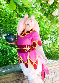 Cosplay-Cover: Chibimoon Kinmoku dress