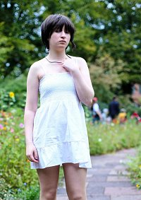 Cosplay-Cover: Iwakura Lain [White Dress] - 岩倉玲音 [白いドレス]