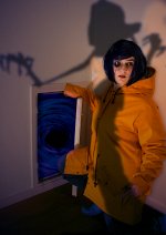 Cosplay-Cover: Coraline Jones