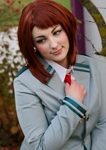 Cosplay-Cover: Ochaco Uraraka [Schuluniform]