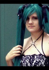 Cosplay-Cover: Miku Hatsune [abendkleid version]