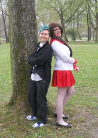 Cosplay-Cover: 2 Version der Schuluniform