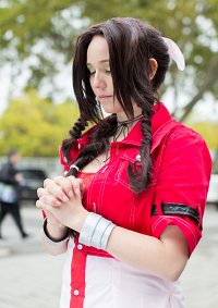 Cosplay-Cover: Aerith Gainsborough