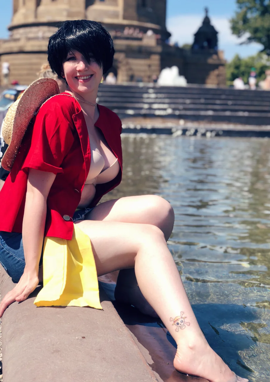 Cosplay-Cover: Monkey D. Ruffy [Female]