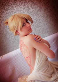 Cosplay-Cover: Riza Hawkeye [Tattoo]