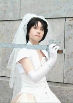 Cosplay-Cover: Levi [Wedding Dress]