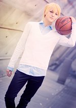 Cosplay-Cover: Kise Ryouta (Teiko)