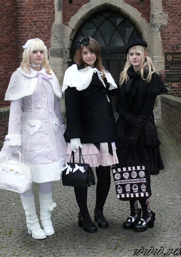 Cosplay-Cover: Winter-Prinzessin in lila