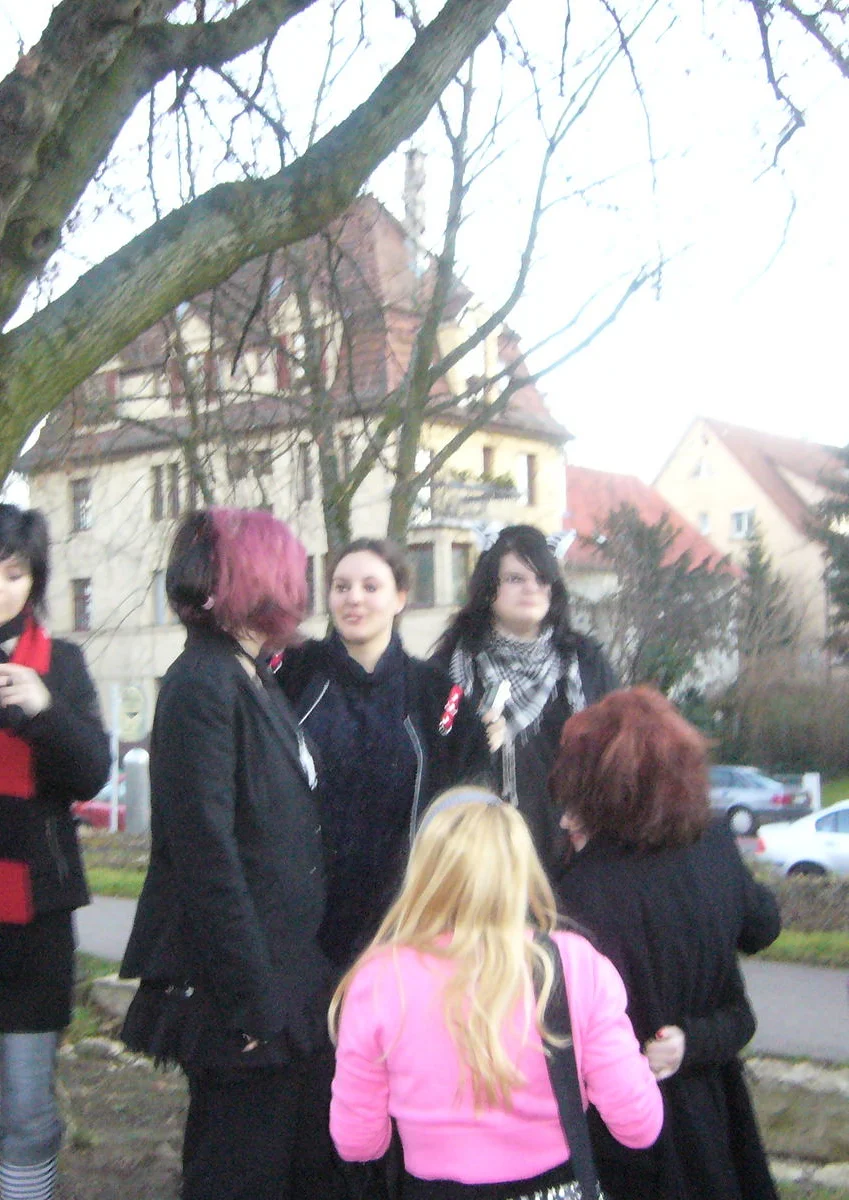 Cosplay-Cover: %|