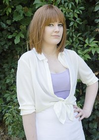 Cosplay-Cover: Claire Dearing (Jurassic World)