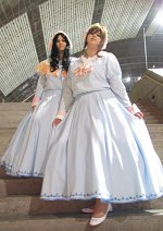 Cosplay-Cover: Sakura Blue Dress Artwork