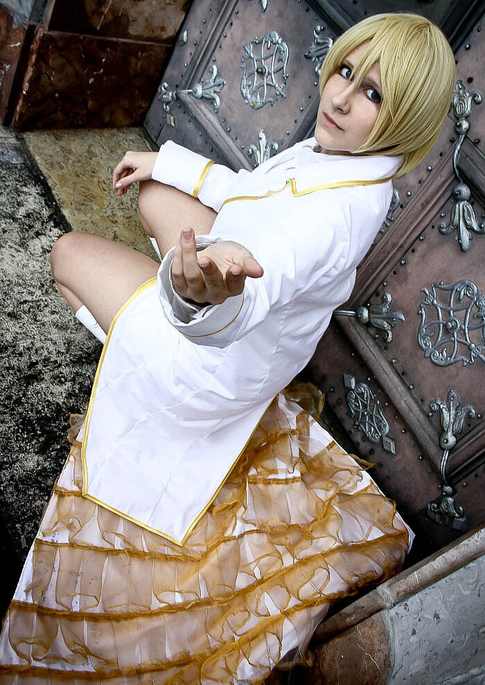 Cosplay-Cover: Alois Trancy ~ White Royal