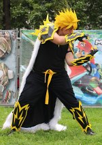 Cosplay-Cover: Laxus Dreyar - ラクサス・ドレアー [Lightning Emperor]