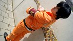 Cosplay-Cover: Hibari Kyouya [Orange Overall]